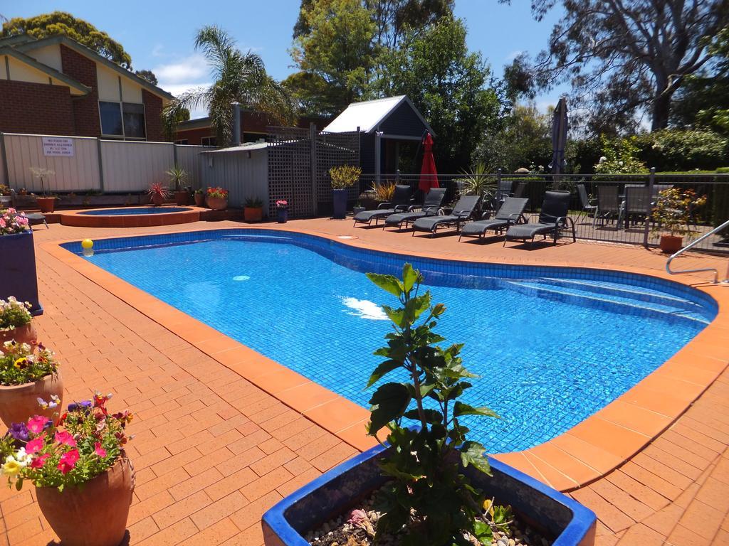Paradise Holiday Apartments Lake Bunga エクステリア 写真