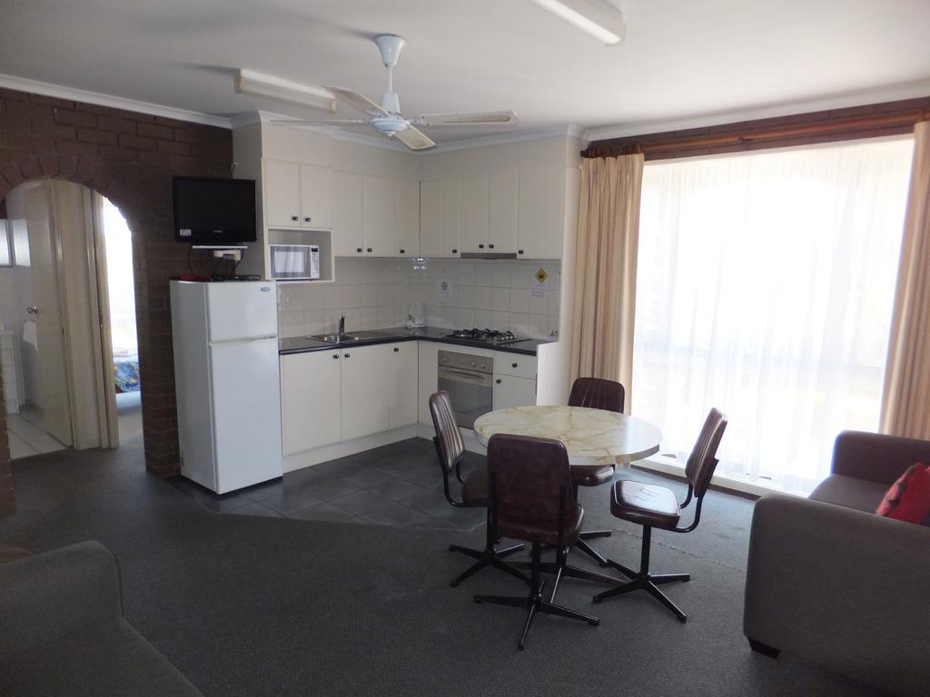 Paradise Holiday Apartments Lake Bunga エクステリア 写真